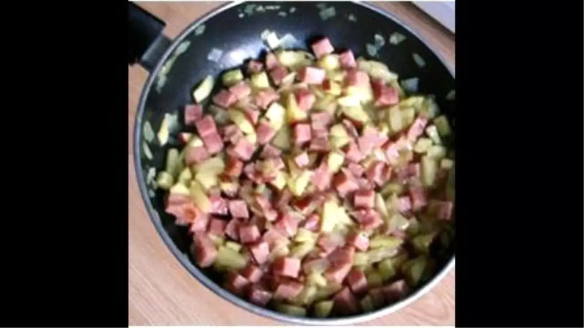 Ham And Fruit Stir-Fry