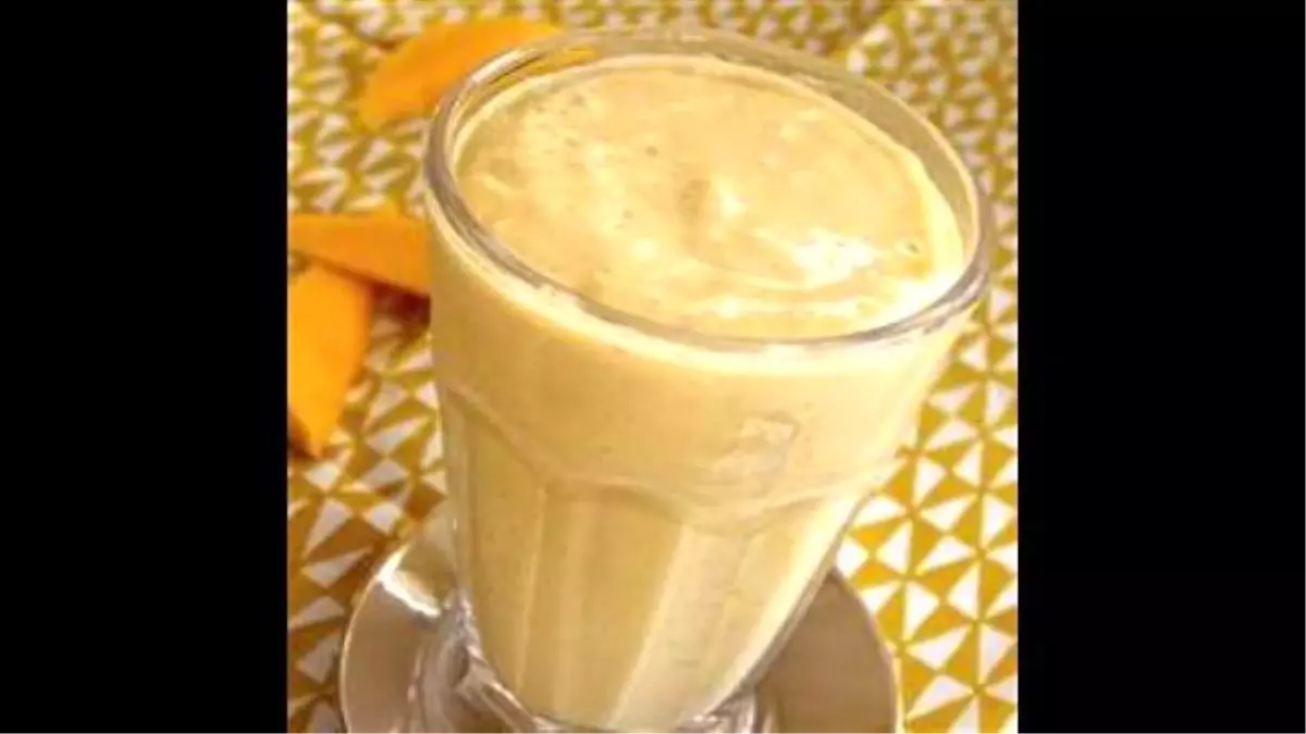 Peanut Butter Mango Smoothie