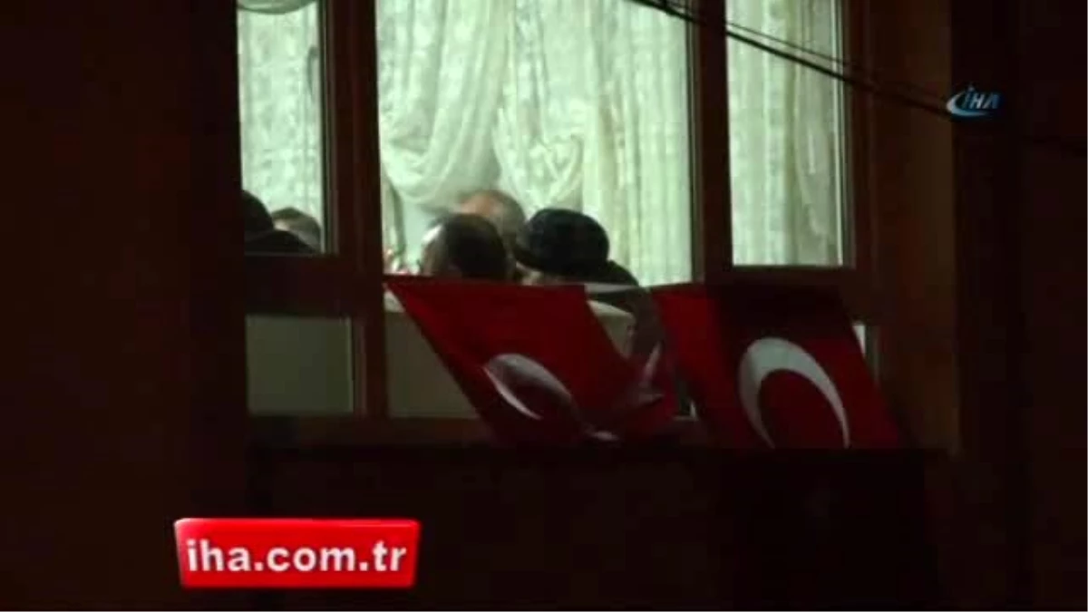 Bombalı Saldırıda Şehit Düşen Polisin Acısı Trabzon\'a Düştü