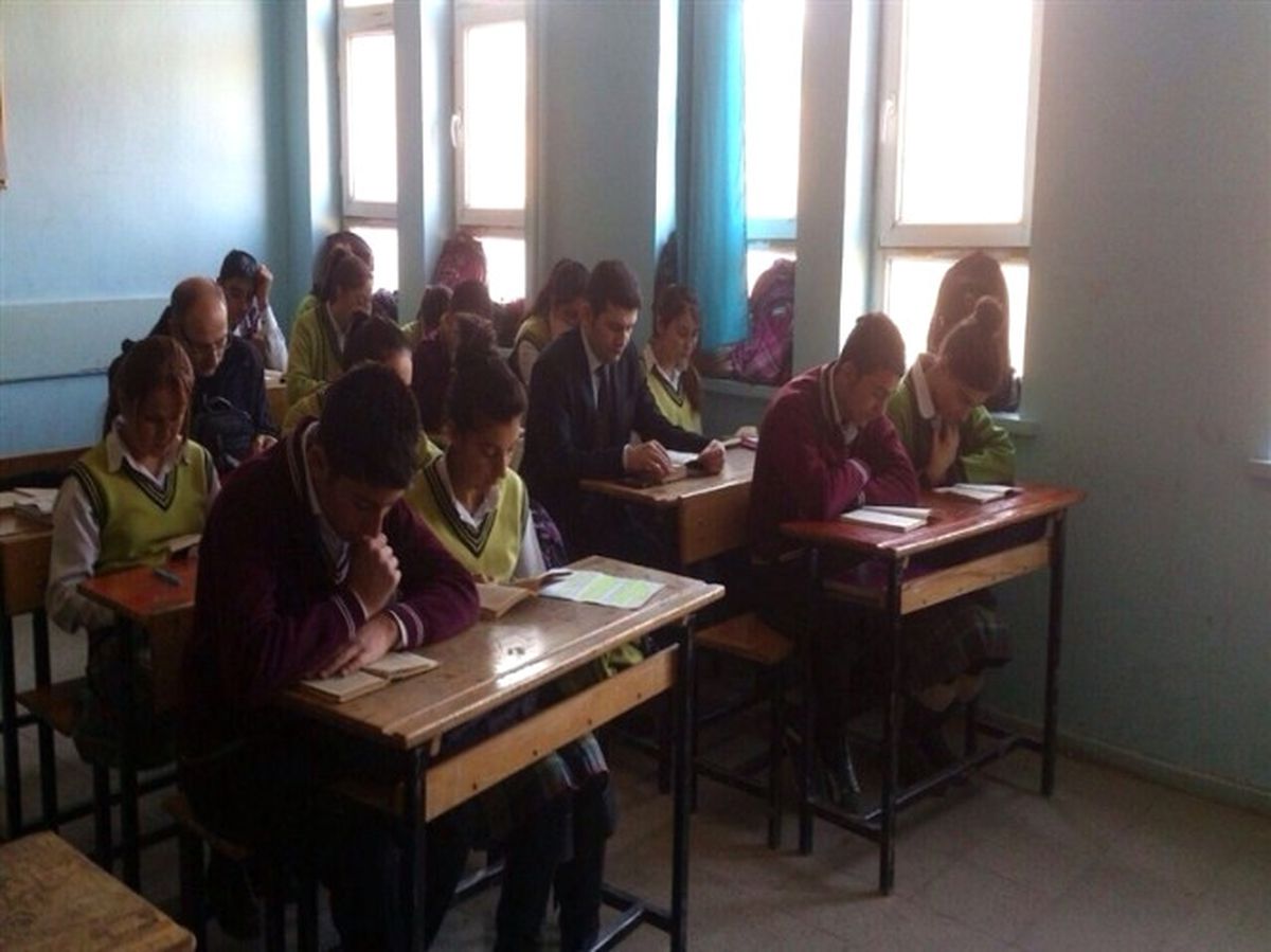 Akyaka\'da Ödüllü Kitap Okuma Yarışması Düzenlendi
