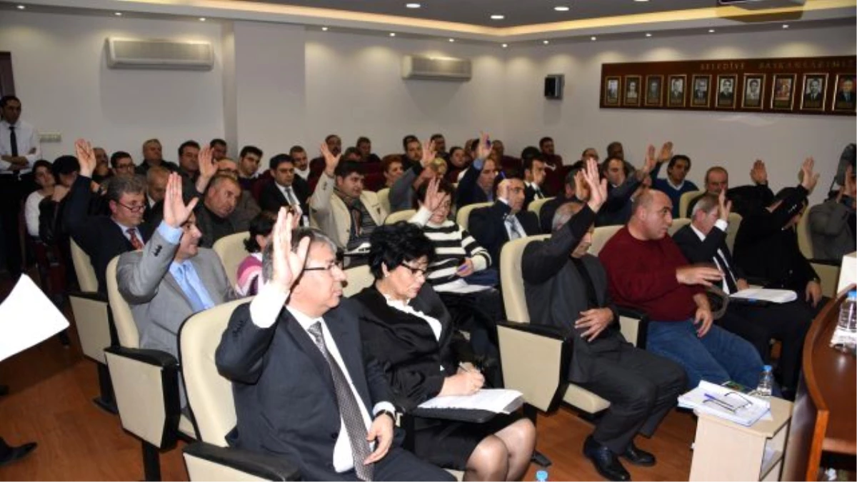 Aliağa Belediyesi 2015 Yılının İlk Meclis Toplantısını Gerçekleştirdi
