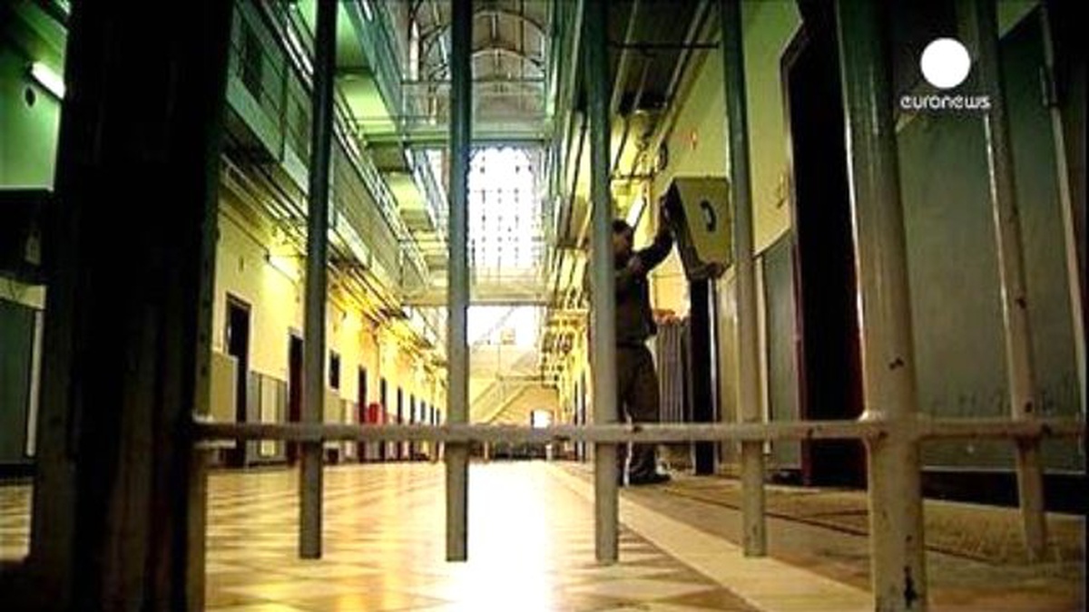 Belçika\'da Seri Tecavüzcünün Ötanazi Talebi Reddedildi