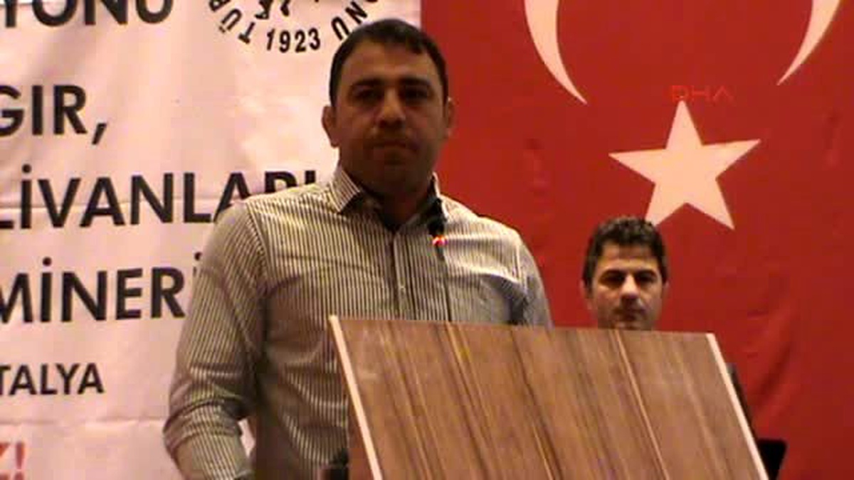 Hamza Yerlikaya Yağlı Güreşi Federasyondan Ayırmayız