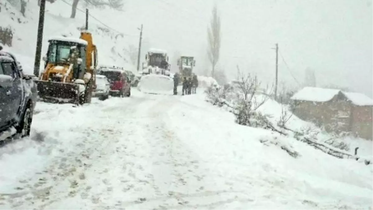 İznik\'te 20 Köy Yolu Kapandı