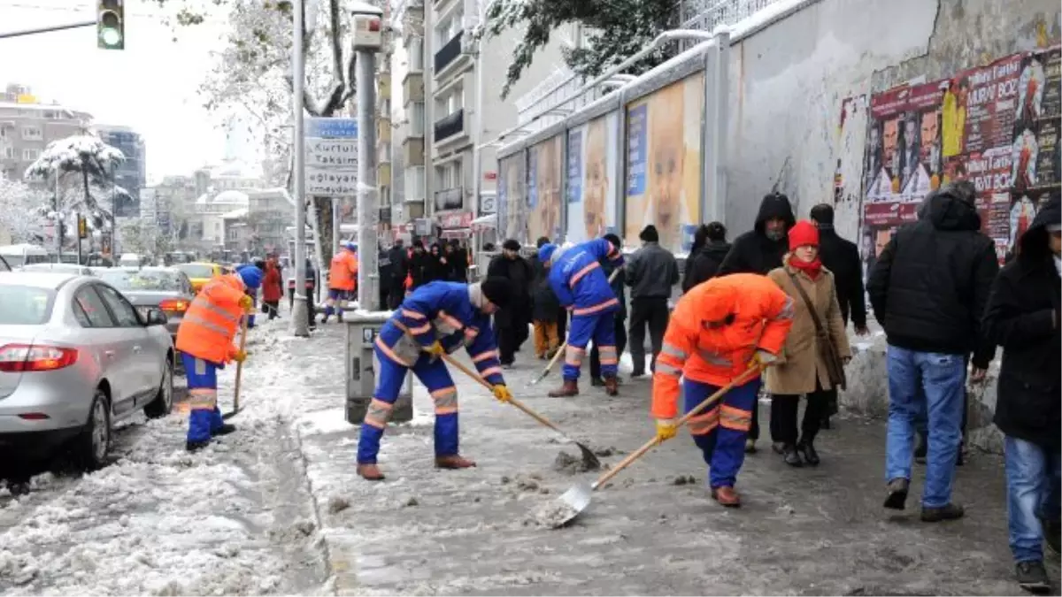 Şişli Belediyesi\'nin Kış Çalışmaları Devam Ediyor