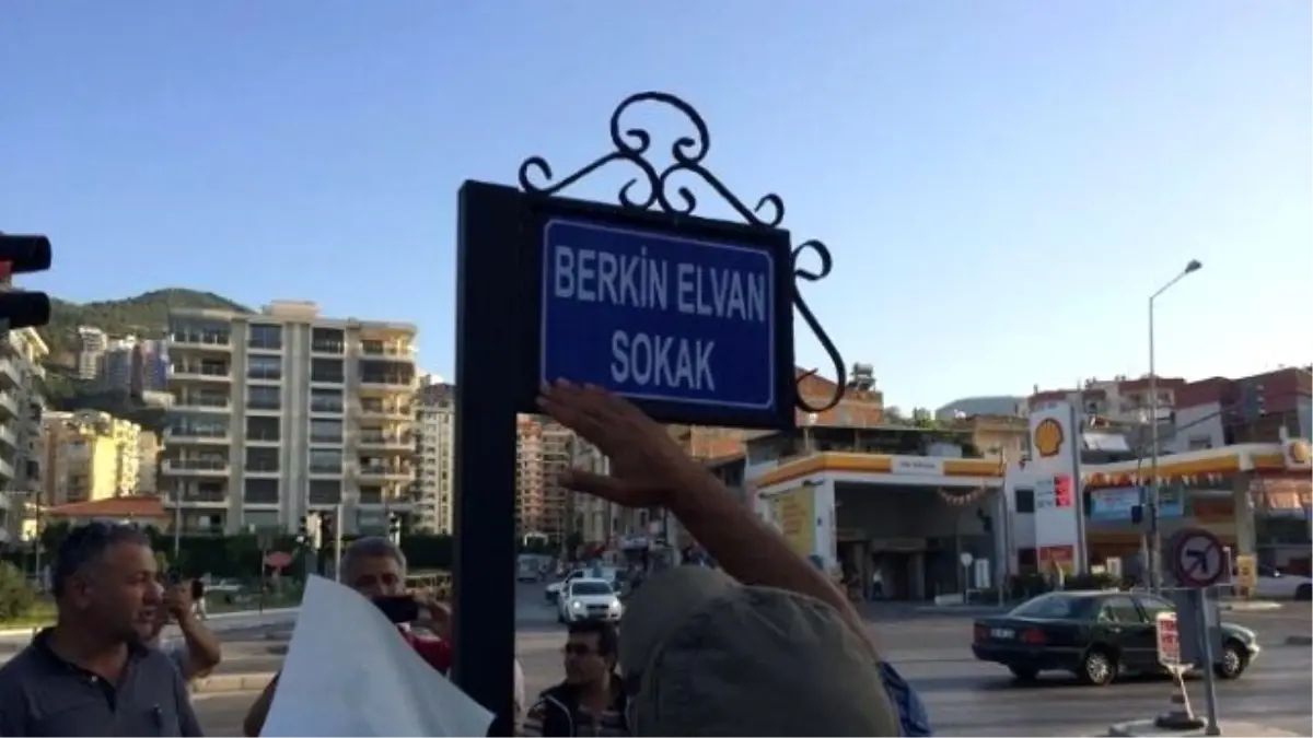 Yavuz Bingöl Sokağı, Berkin Elvan Sokağı Oldu