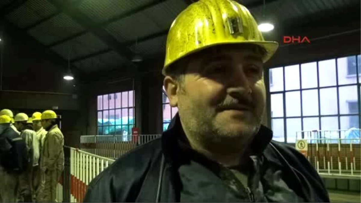 Zonguldak Ölen 8 Madenci Dualarla Anıldı