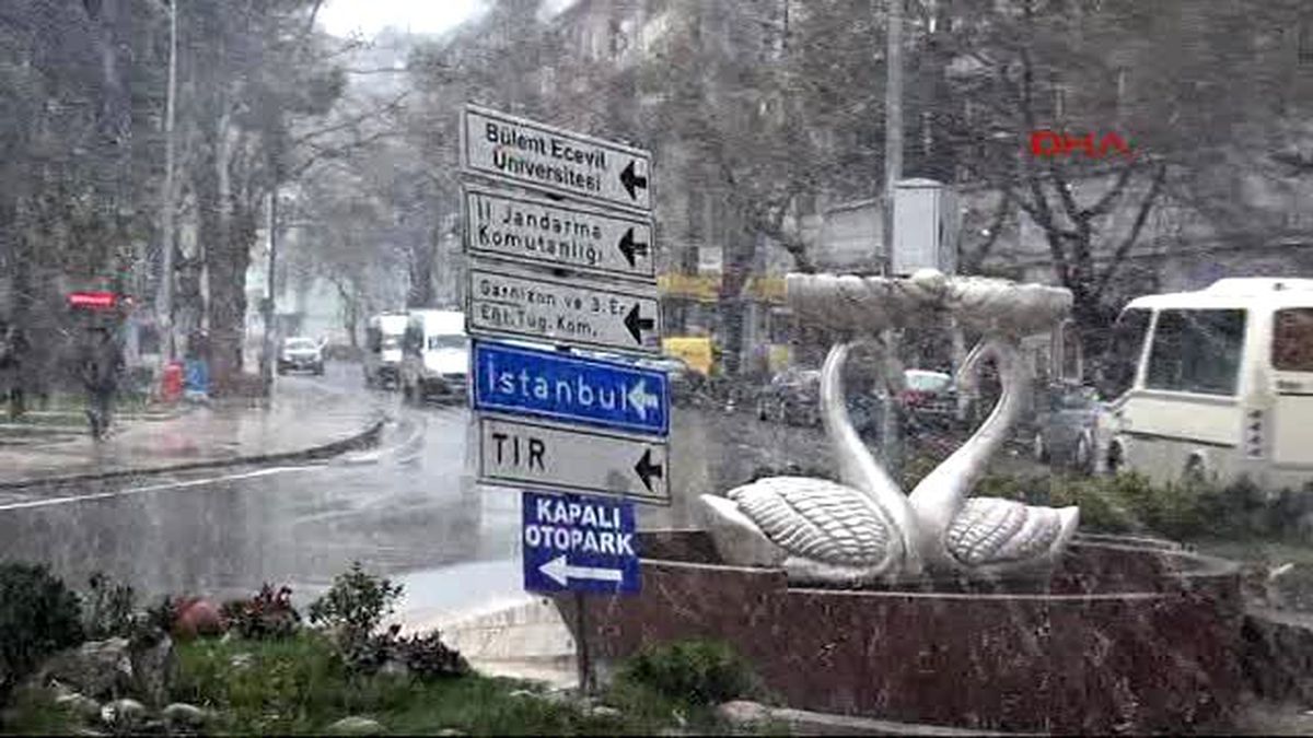 Zonguldak\'ta Şiddetli Rüzgar ve Kar