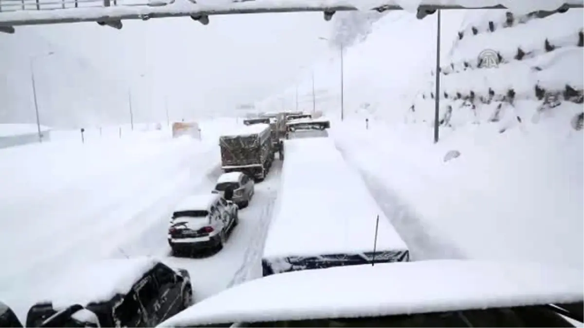 Bolu Dağı Geçişinde 5 Kilometrelik Kuyruk