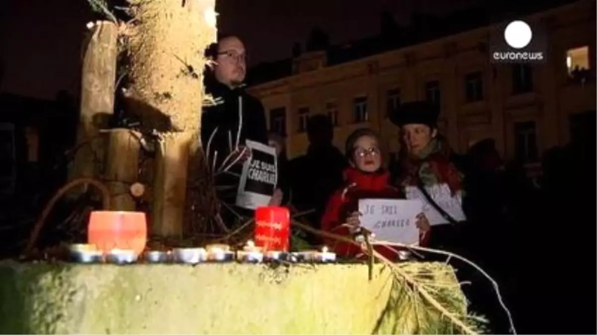 Charlie Hebdo Saldırısı Dünya Çapında Protesto Edildi