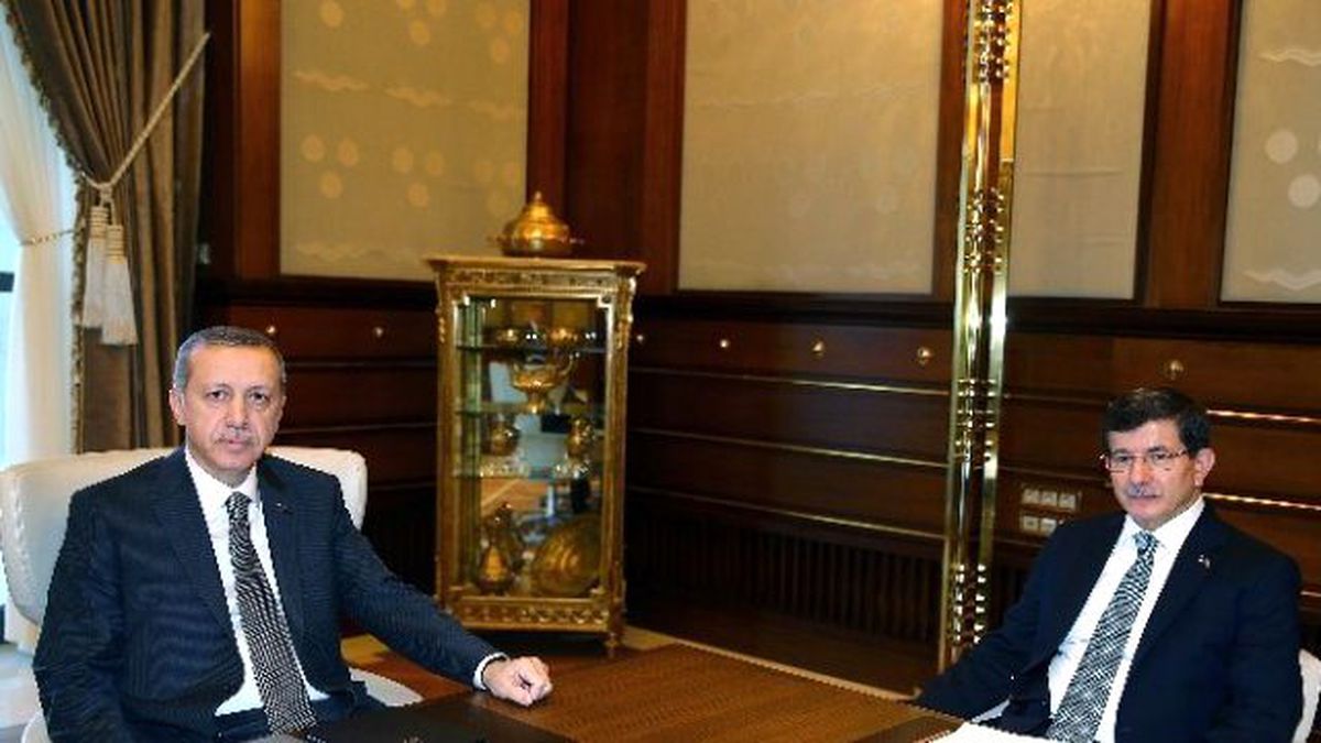 Cumhurbaşkanı Erdoğan, Başbakan Davutoğlu ile Görüştü