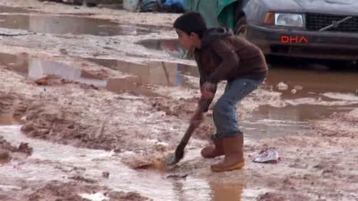 Hatay - \'Sınırımızdaki 500 Bin Suriyeli Donma Tehlikesiyle Karşı Karşıya\'