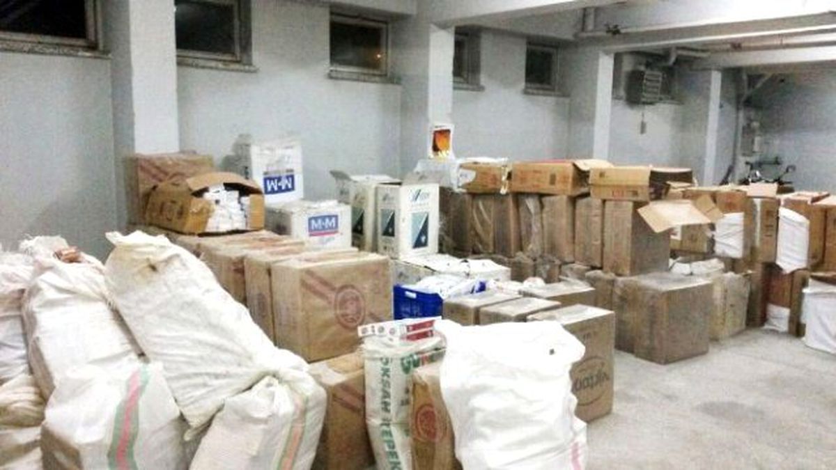 Manisa\'da Kaçak Sigara Operasyonu