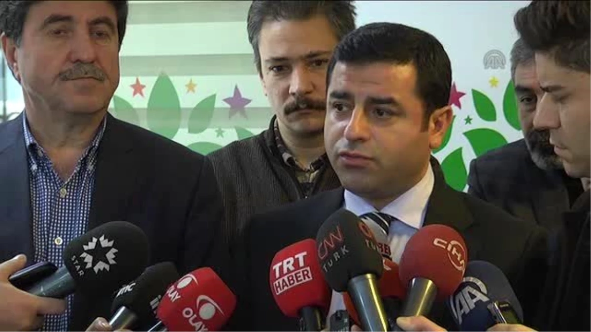 Selahattin Demirtaş Kadir İnanır\'a Adaylık Teklifi