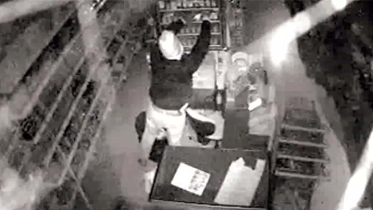 Tunceli\'de Maskeli Hırsız Yakalandı