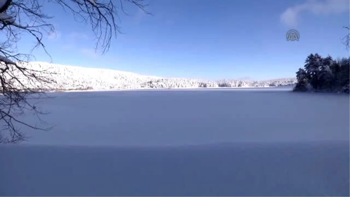 Abant Gölünde Buz Sessizliği