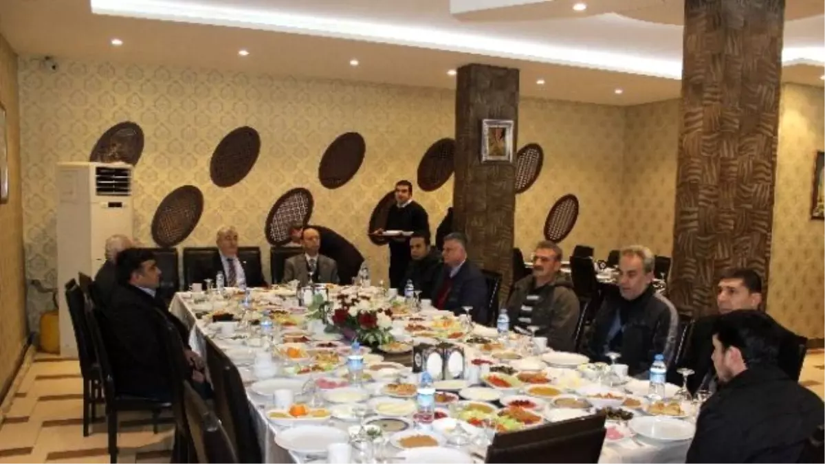 Kilis Barosu Başkanı Fazlıağaoğlu, Basın Mensuplarıyla Bir Araya Geldi