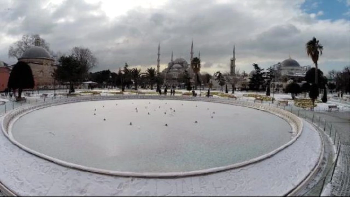 Kar Örtüsü Altında İstanbul