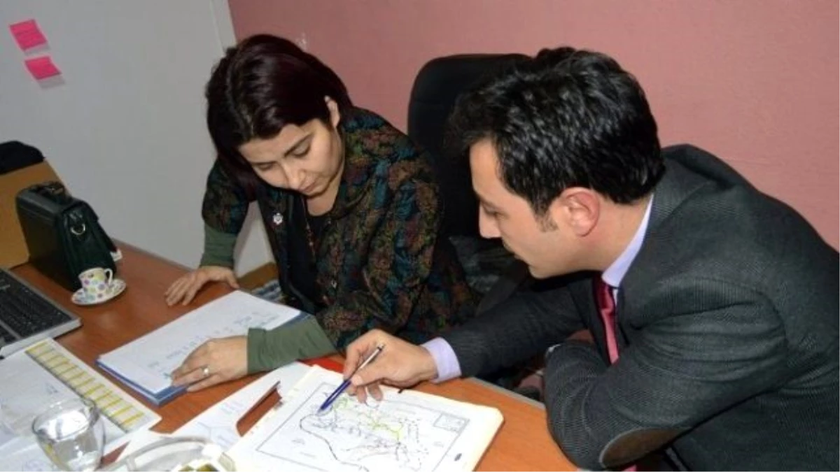 Kiraz Belediye Başkanı, Kriz Masası Kurdu