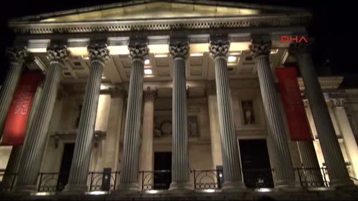 Paris Katliamı Londra\'da Protesto Edildi