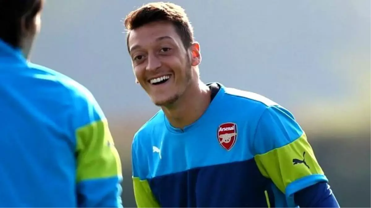 Wenger\'den Mesut Müjdesi