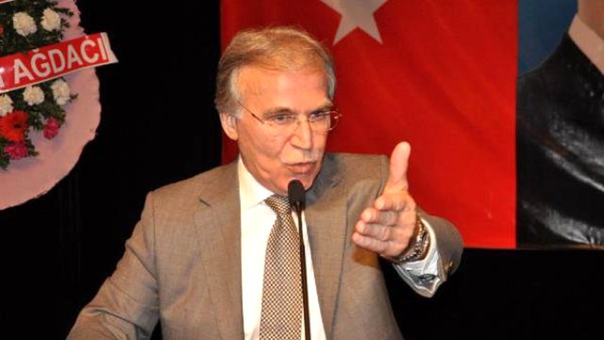 Ak Partili Şahin: Cumhurbaşkanlığı Sarayı Başkanlık Sarayı Olarak da Düşünülür