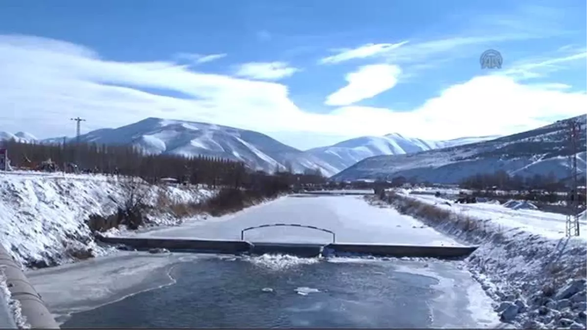 Çoruh Nehri Buz Tuttu