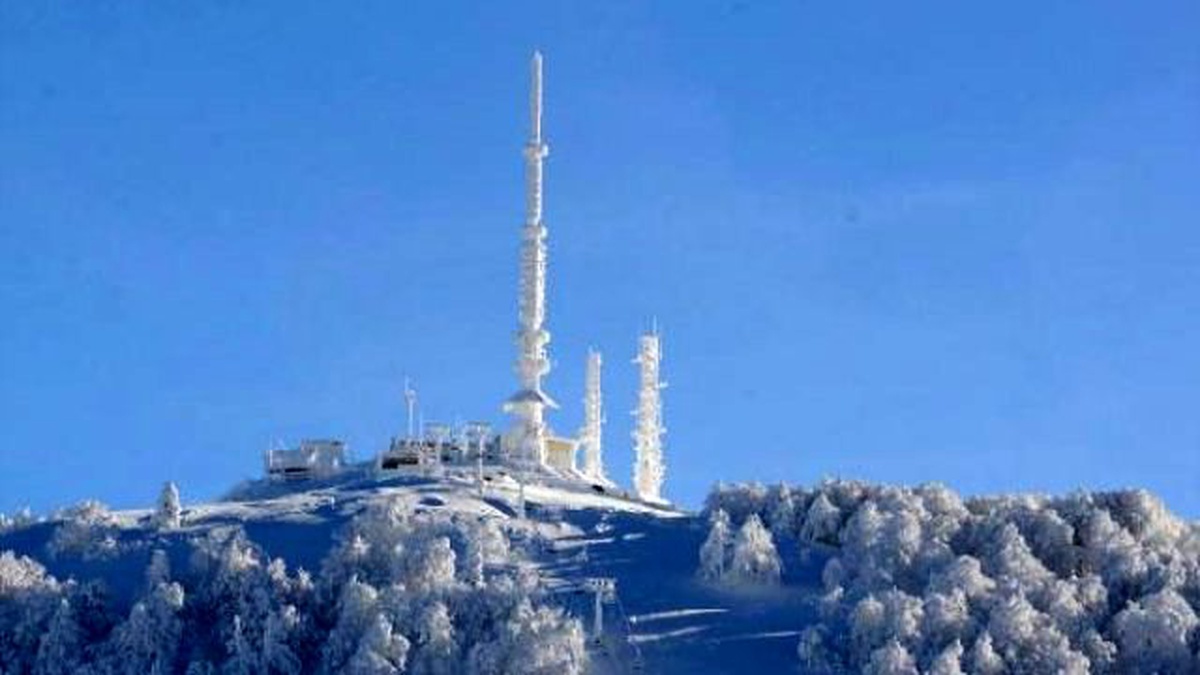Soğuk Hava Verici İstasyonunu Buza Çevirdi