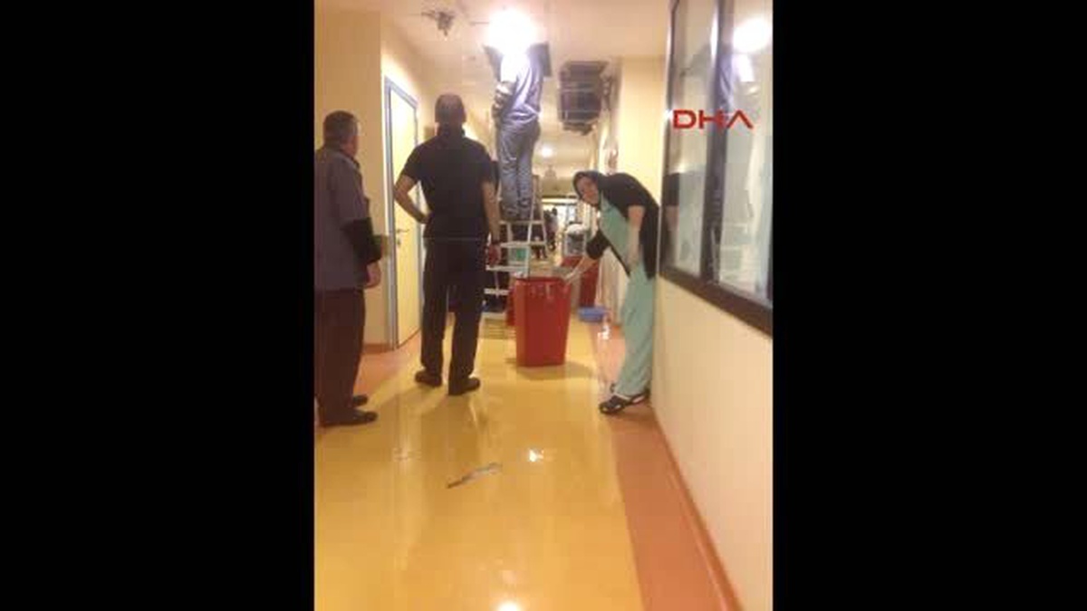 Kocaeli - Tıp Fakültesi Hastanesi\'nin Patlayan Kalorifer Tesisatı Panik Yarattı