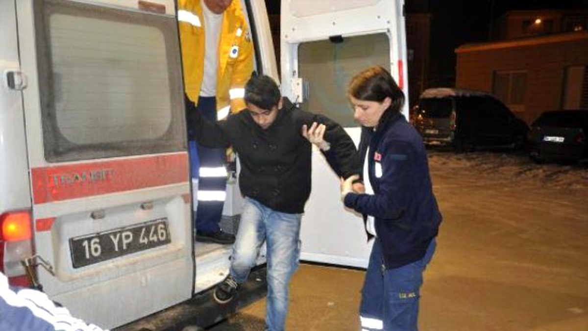 Köpeklerin Saldırdığı Genç Hastanelik Oldu