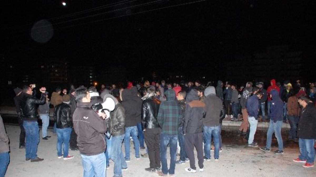 Adıyaman\'da Öğrencilerin "Yurt Zammı" Eylemi