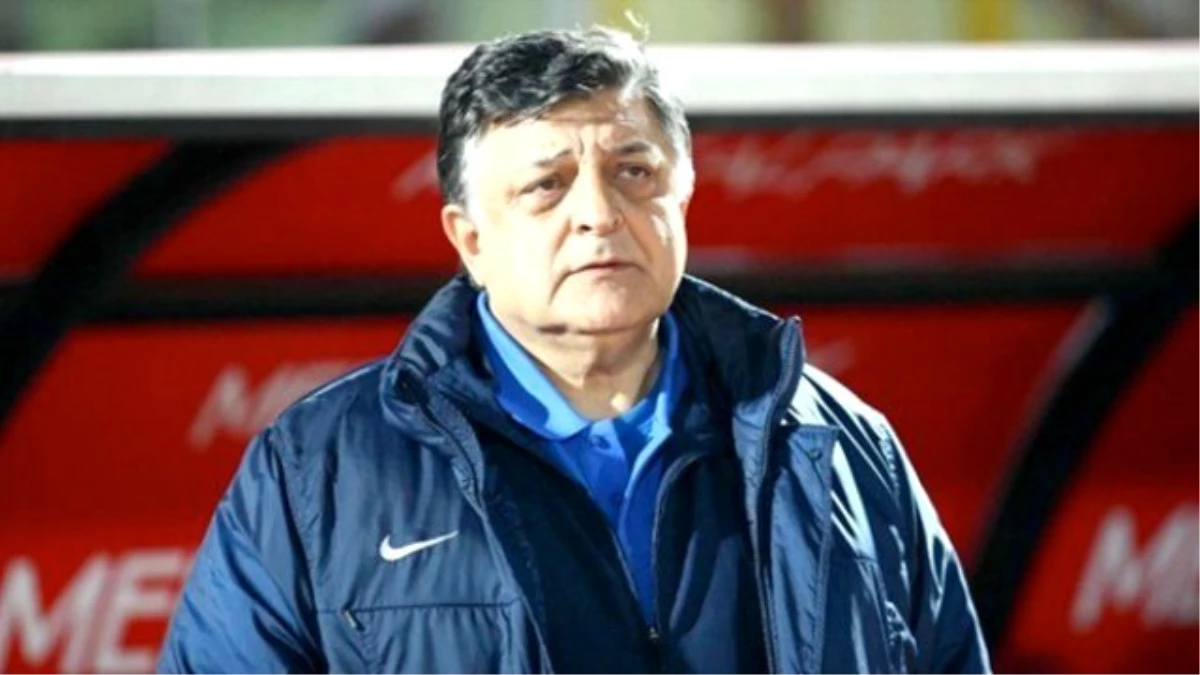 Osmanlıspor\'un Yeni Teknik Direktörü Mustafa Reşit Akçay