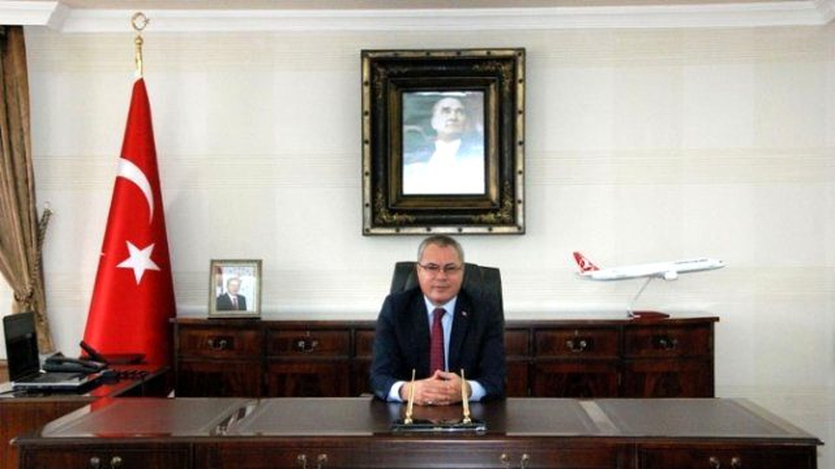 Ardahan Valisi Deniz\'den 10 Ocak İdareciler Günü Kutlama Mesajı