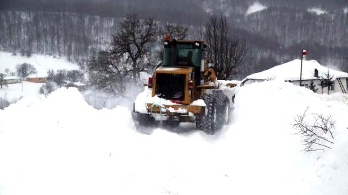 6 Aylık Hira Nur Bebeğin Kurtarmak İçin 14 Saatlik Kar Mücadelesi