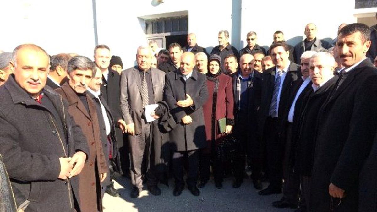 AK Parti İl Başkanı Muhtarlarla Buluştu