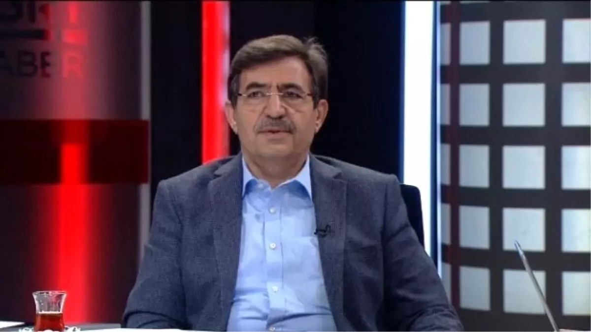 Bakan Güllüce: "Cezayir\'de Atılan \'Bumerang\' Kendilerini Vurdu"