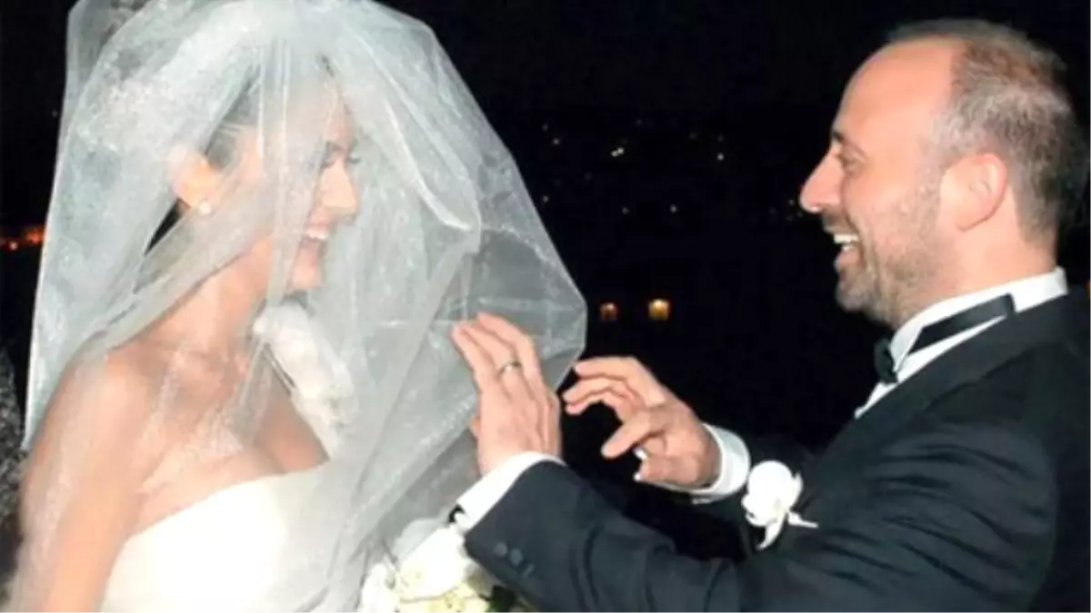 Bergüzar Korel İle Halit Ergenç Seçim Vaadi Oldu!