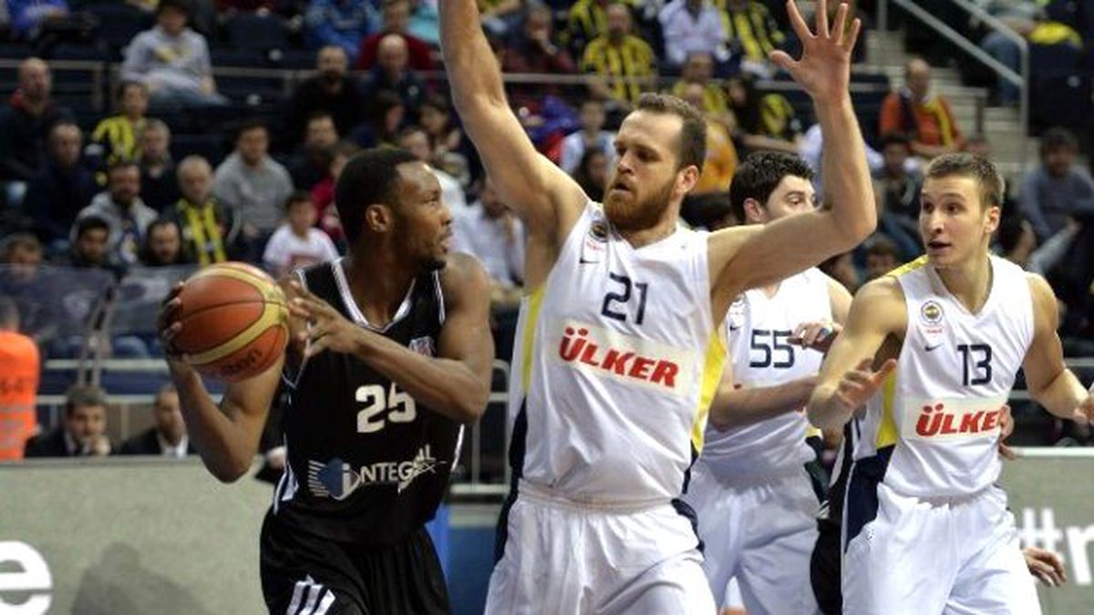 Derbiyi Fenerbahçe Ülker Kazandı