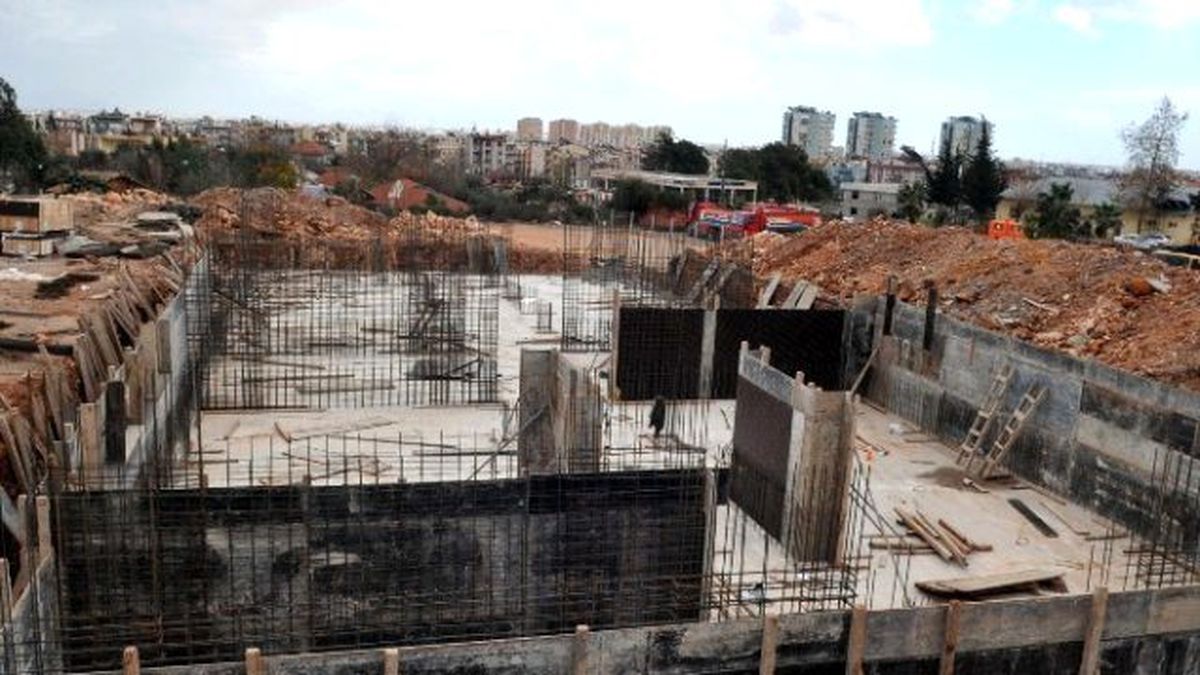 Fevzi Çakmak\'ta İki Okul Sevinci