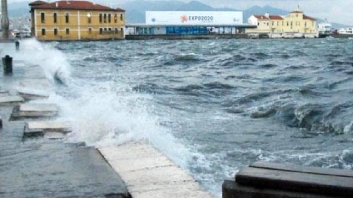 Marmara Denizi\'nde Ulaşıma Poyraz Engeli