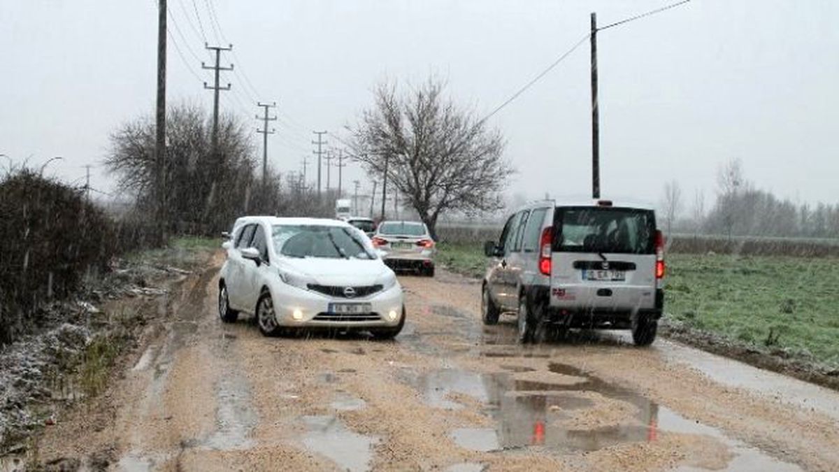 Bursa\'da Sanayici ve Köylülerden Yol İsyanı