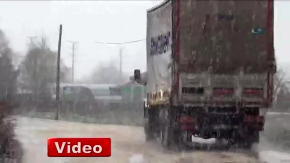 Bursa\'da Sanayici ve Köylülerden Yol İsyanı