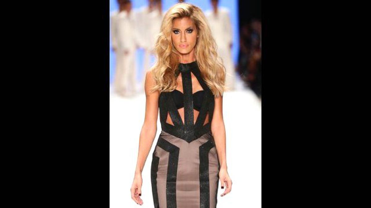 Çağla Şikel, Kerem Tunçeri'yle İlgili Suskunluğunu Bozdu