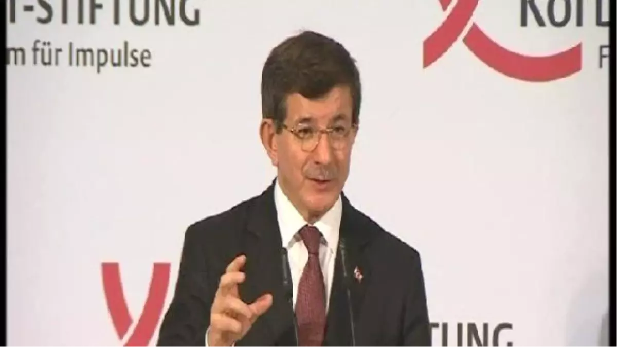 Davutoğlu: Terör Tehdidinin Her Yerde Olduğunu Hatta, Paris\'te Bile Olduğunu Görüyoruz" (1)