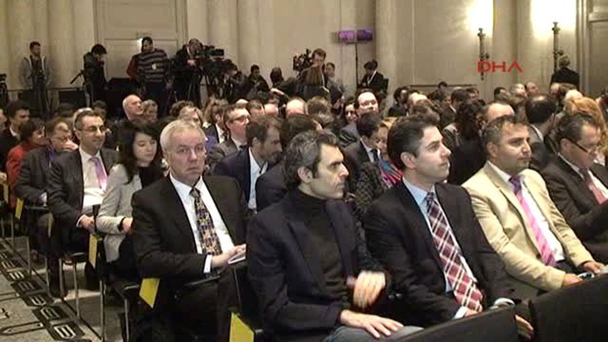 Davutoğlu ?terör Tehdidinin Her Yerde Olduğunu Hatta, Paris?te Bile Olduğunu Görüyoruz?