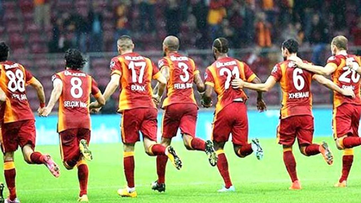 Galatasaray\'da Dördüncü Yıldız Seferberliği