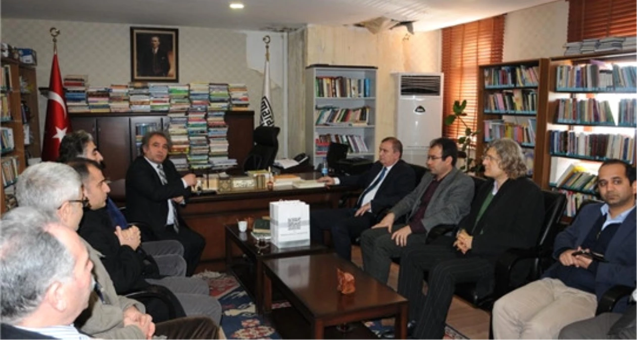 Ikby Kültür Bakanı Halit Doski Mardin\'de