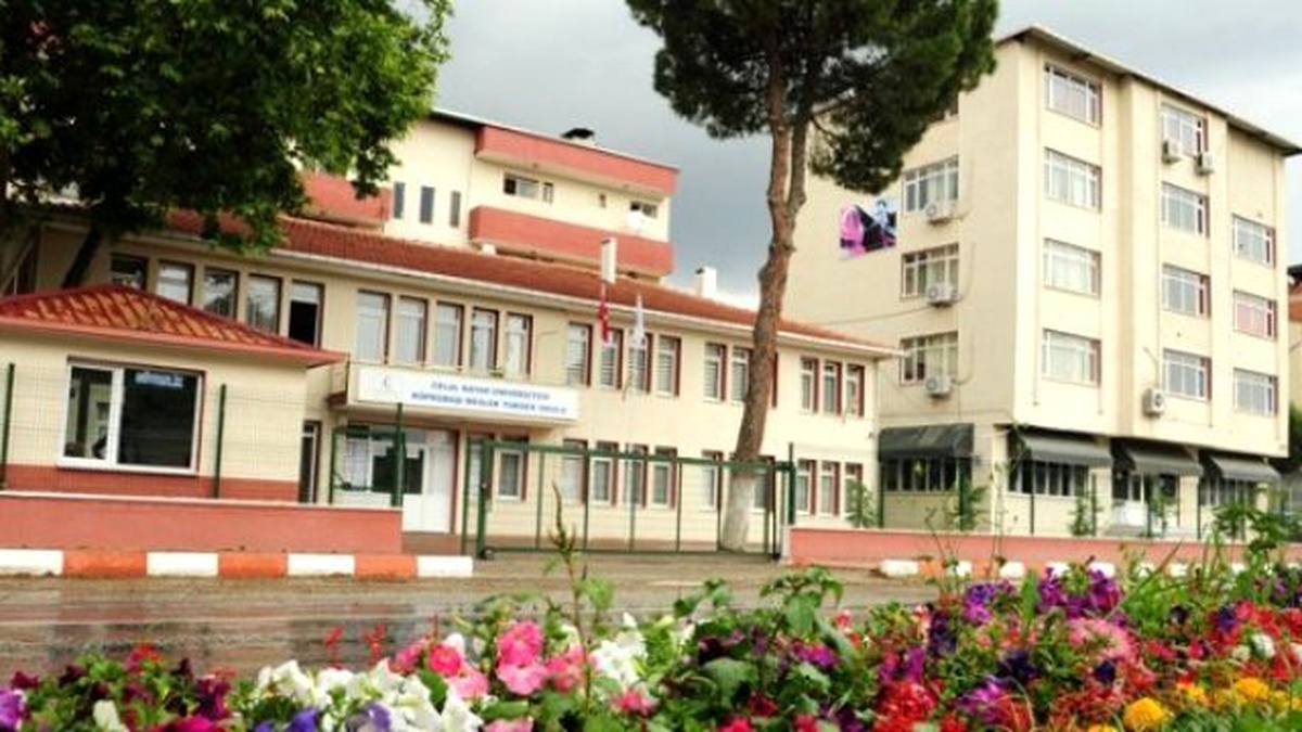 Köprübaşı\'na Yeni Üniversite Binası ve Kampüs Alanı