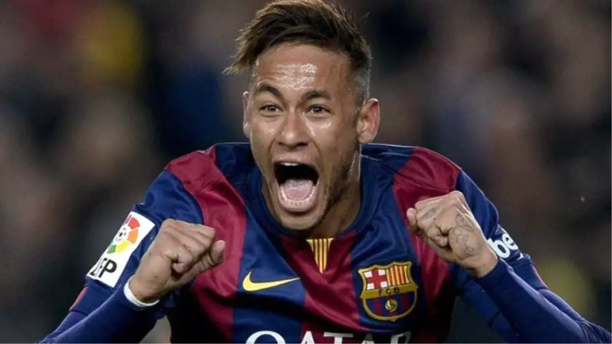 Neymar İstanbul\'a Ayak Bastı!