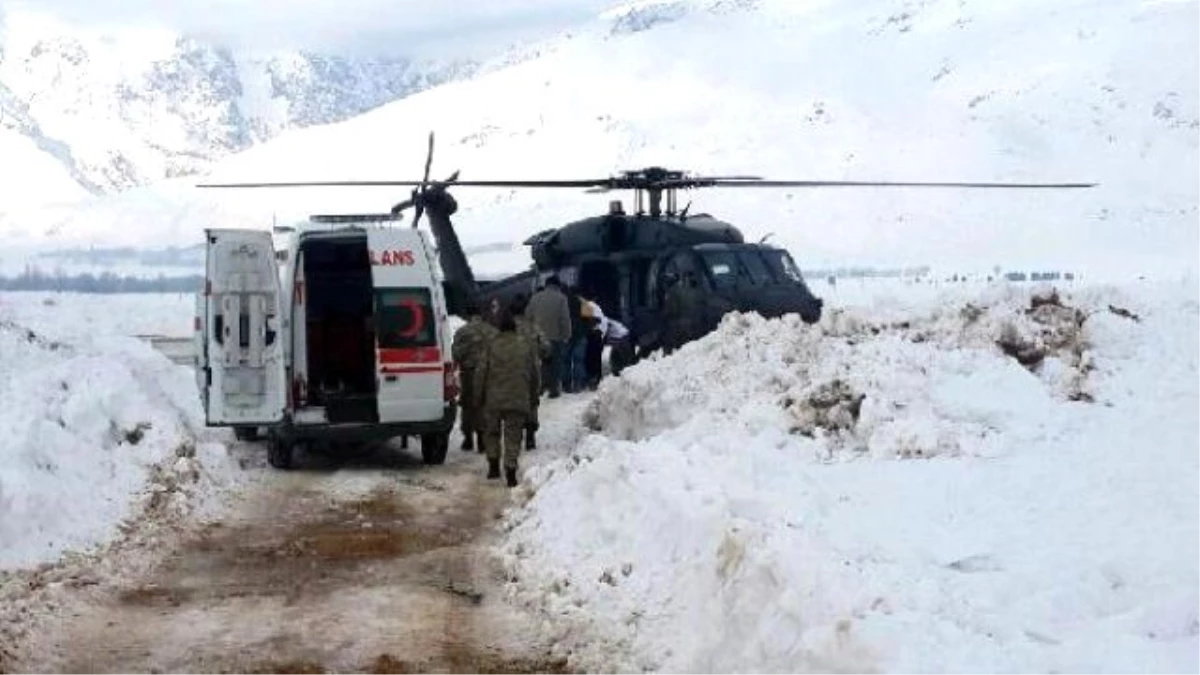 Ovacık\'ta Kalp Krizi Geçiren Hastaya Jandarma Helikopteri Yetişti